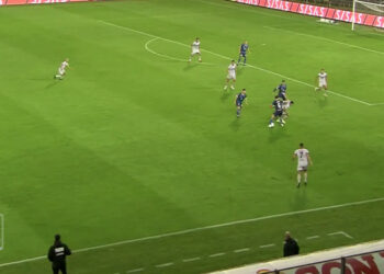 Calcio Serie B, 13^ giornata: Perugia vs Crotone 2-0